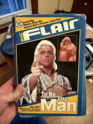 Ric Flair To Be the Man (2004) HC w/ DJ 1st Signed Edition Autobiography Auto  Foto 1 de 4