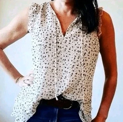 Top Cabi Wishful Marfil Estampado Floral Talla S #6109 Usado en Excelente Condición Sin Mangas Foto 1 de 4