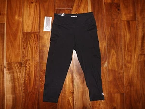 NWT Womens MARIKA TEK Black Performance Fitted Capris S Small - Picture 1 of 2