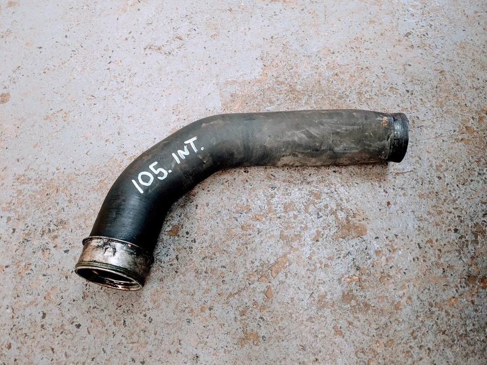 JEEP COMMANDER 3.0 CRD 2007 INTERCOOLER PIPE - Image 1 of 1