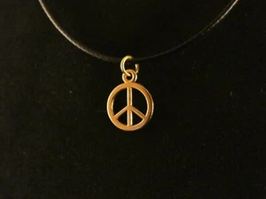 Anhänger mit Kette 24 Karat Vergoldet Peace Frieden Zeichen Freedom No War - Bild 1 von 3