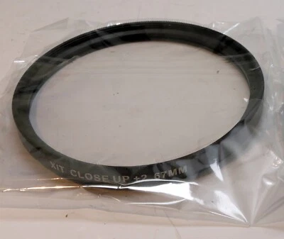 XIT 67mm +2 Close-up lens Filter   Macro - new - open box - Image 1 of 3