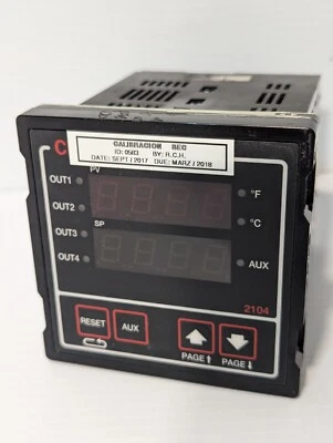Chromalox 2104-AO100 Digital Temperature Controller Panel Mount Module - Image 1 of 4