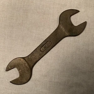 Vintage AMPCO SAFETY TOOLS 3/4" x 7/8" Open End Wrench (ALBR) Aluminum-Bronze - Picture 1 of 9