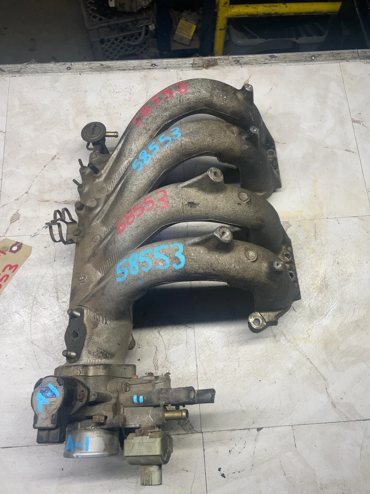 Toyota Camry 1991 Toyota MR2 97-98 87-91 TOYOTA CELICA colector de admisión 2,2 L OEM Foto 1 de 4