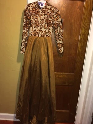 Elegante Vestido de Fiesta Compromiso Boda Baile de graduación Evento Fiesta Vestido Avellana Vestido de Baile Foto 1 de 4