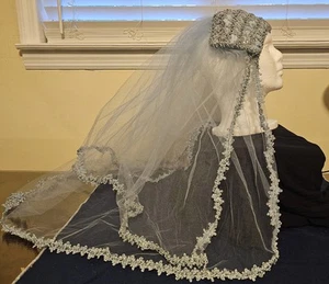 Hellblauer Schleier Hochzeit Tüll Spitze und Pailletten - Bild 1 von 6