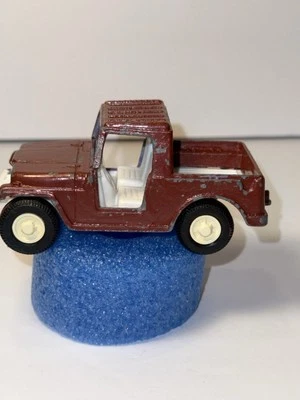 Vintage Tootsietoy Brown Jeep Truck - Image 1 of 4