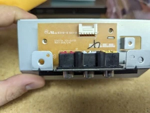 Scheda AV laterale Toshiba 32AV50U STV37TH VTV-103705 - Foto 1 di 2