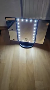 LED Kosmetikspiegel Cien klappbar bis zu 70° neigbar 2- 5-fach Vergrößer - Bild 1 von 7