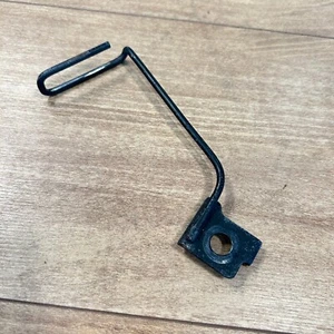 1985 85-86 Honda TG50 TG50M Gyro S Scooter / Nice OEM BRAKE SPEEDO CABLE GUIDE - Bild 1 von 2