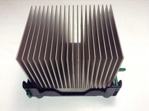 Dimension 1100/B110 Heat Sink CN-09Y692 Dell (with Bracket and 2 Clips) - Picture 1 of 2
