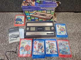 Mattel Intellivision Console in Box Bundle With Games TESTED WORKING CLEAN 