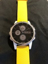 Garmin Fenix 5S Plus Watch 42mm and extra bands