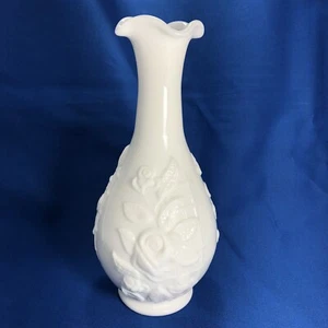 Vintage Westmorland Milk Glass Vase, Rose Trellis - Picture 1 of 6