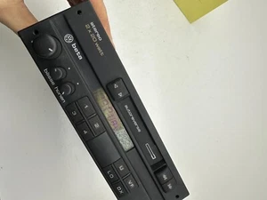 VW beta autoreverse radio casette stereo module - Picture 1 of 13
