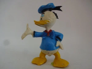 Entenhausen " 70er Jahre " Donald mit blauer Matrosenmütze - 50 mm - Bild 1 von 1