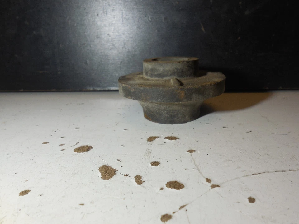 1965-1970 Chevrolet Biscayne Impala Caprice Strut Rod Bushing Unit 66504 - Image 1 of 4