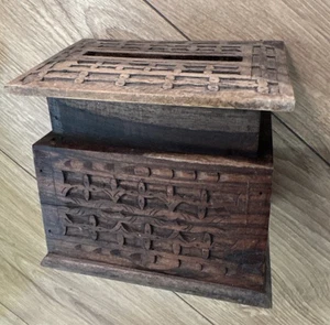 Karakuri gimmick contraption cigarette case accessory case secret box interior - Picture 1 of 4