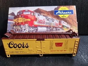 ATHEARN HO SCALE COORS 05203 COORS BREWERY BEER REEFER ASSEMBLED IN ORIGINAL BOX - Picture 1 of 5