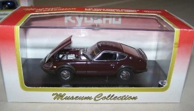 Kyosho 03162M 1:43 Die-Cast Museum Collection Maroon Nissan Fairlady 240Z-G - Image 1 of 1