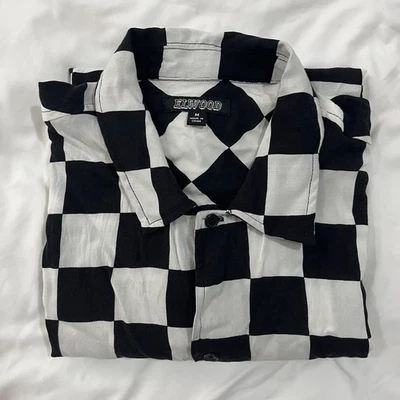 Elwood Clothing Button Up Vacation Shirt Mens Size Medium Checkered Short Sleeve - Image 1 of 4
