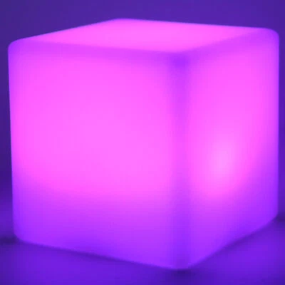 FA LED RGBW Würfel Licht Wasserdicht USB 16 Farben Wechselnde Schreibtischlampe - Bild 1 von 4