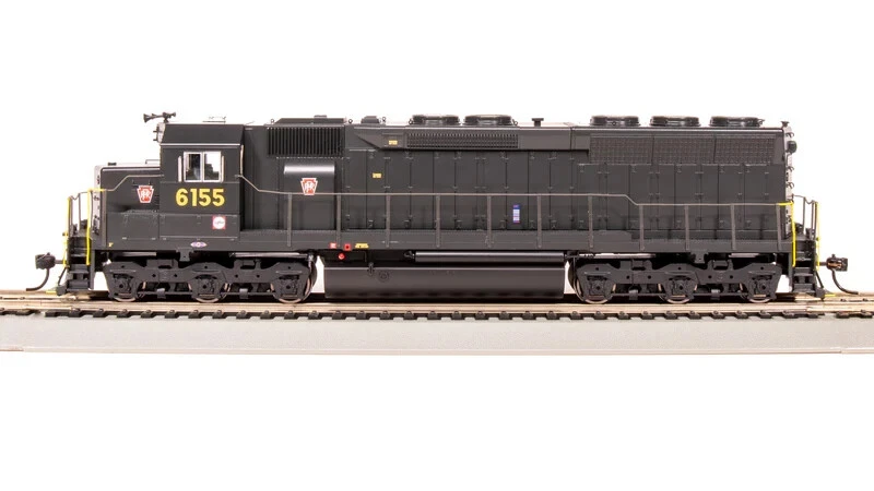 BROADWAY LIMITED HO EMD SD45 PRR BRUNSWICK GREEN #6146 DC/DCC/SOUND PN 7943 - Image 1 of 1