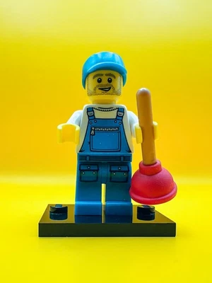 LEGO Minifigure Series 9 Plumber col09-16 – Blue Overalls, Plunger, Retired HTF - Image 1 of 4