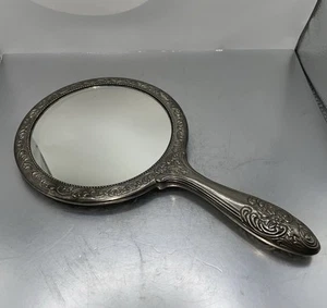 Vintage viktorianischer versilberter Hand-Schminktischspiegel 5 1/2” x 9 1/2” schön - Bild 1 von 12