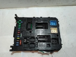 967847718001 fuse box for PEUGEOT 3008 «I (2013) 1.6 HDI MULTISPACE 50379 - Picture 1 of 6