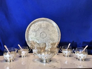 Handgraviertes nahöstliches Tee- und Kaffeeservice, 84 massives Silber 1368,50 Gramm - Bild 1 von 24