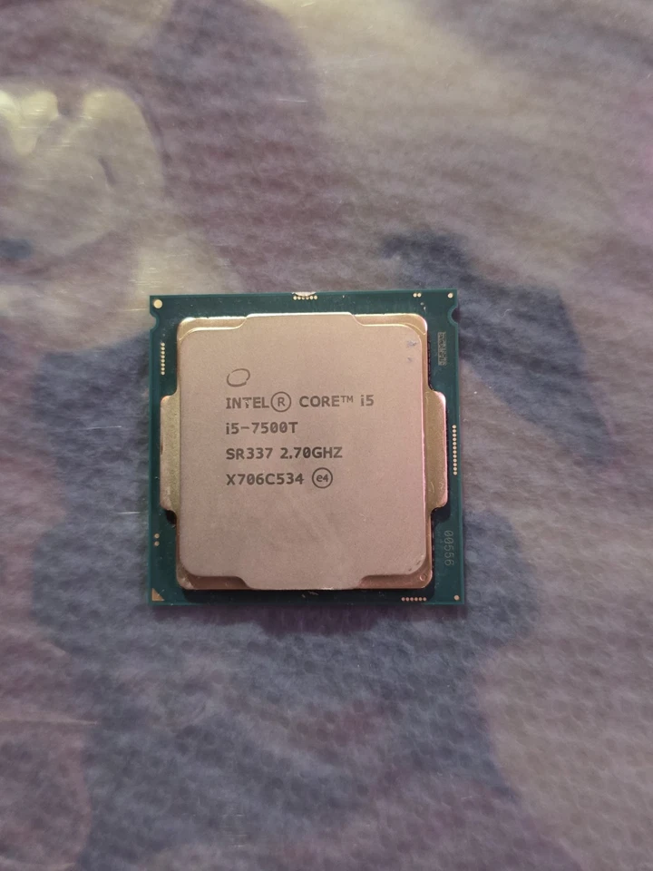 Intel Core i5-7500T SR337 2.7GHz 4-Core LGA 1151 CPU  - Image 1 of 1