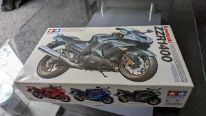Tamiya 1/12 Kawasaki ZZR 1400 - 14111 - Picture 1 of 9