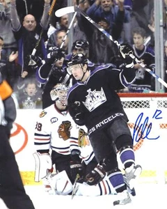 Foto 8x10 firmada/autografiada por Patrick O'Sullivan Los Angeles Kings 151960 - Imagen 1 de 1