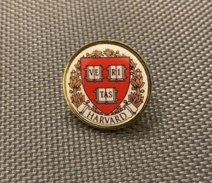 Harvard University Logo Veritas Crest Lapel Pin - Picture 1 of 2