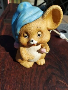 Night Light Mouse With Hat And Baby Bottle - Vintage Figurine - Picture 1 of 3
