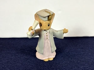 Vintage Enesco 1984 ~ Anthropomorphic Girl Mouse Graduate - Picture 1 of 4
