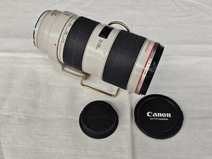 Canon Ultrasonic 70-200mm 1:2.8 L IS II USM EF Mount Camera Zoom Lens Japan - Picture 1 of 16