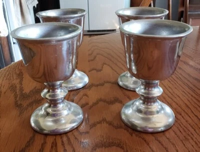 JUEGO DE 4 COPAS DE VINO RWP WILTON COLUMBIA EE. UU. PELTRE ARMETALE TABERNA 5"" DE ALTO Foto 1 de 4