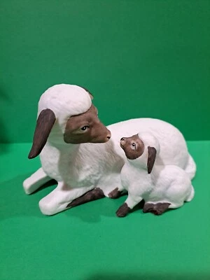 Estatuilla de oveja blanca de porcelana interior del hogar vintage oveja y cordero Homco #1471 Foto 1 de 4