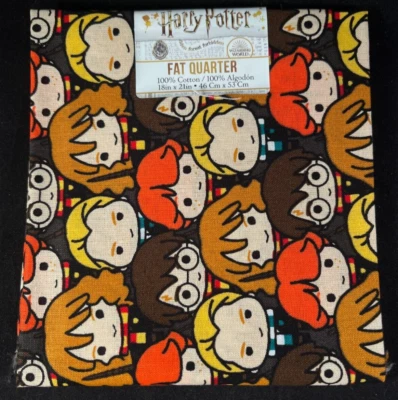 Ткань Harry Potter - черная - четверть квадратного ярда / 18 x 21 дюйм - 100% хлопок - Изображение 1 из 4