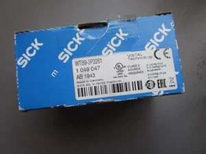SICK Lichtschranke 1049047 SICK WTB9-3P2261 Sensor NEU - Bild 1 von 5
