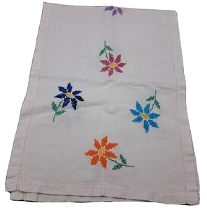 Vintage Linen Furniture Runner with Hand Embroidered Flowers 37-1/2" x 14" - Picture 1 of 9