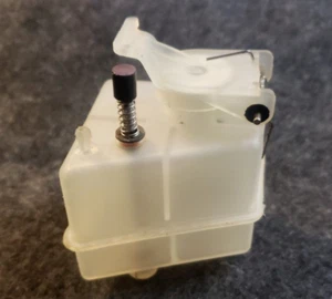 Vintage RC Duratrax DTXC7800 Fuel Tank 85cc USED EXCELLENT (C9B3) - Picture 1 of 10