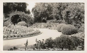 Postcard WA Tacoma Point Defiance Park Formal Gardens RPPC 1930-50 NrMINT - Picture 1 of 1