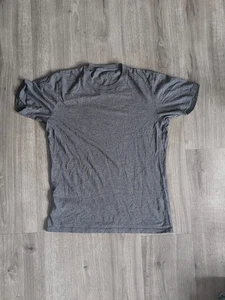 UNIQLO Supima T-Shirt Men's Small Gray Short Sleeve - Picture 1 of 3
