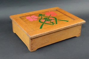 Scatola di rovere antiche arti e mestieri con top dipinto in seguito - Foto 1 di 10