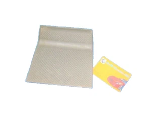 VW T4 Gummimatte Gummieinlage Anti Rutsch ORIGINAL ZE Ablagefach 7D0858579 9,99€ - Bild 1 von 2