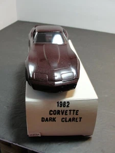 AMT 1982 Dark Claret Chevrolet Corvette Dealer Promo 1/25 Plastic Model - Picture 1 of 6